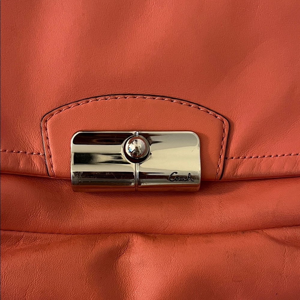 Coach Tangerine Leather Shoulder Bag - Picture 3 of 12